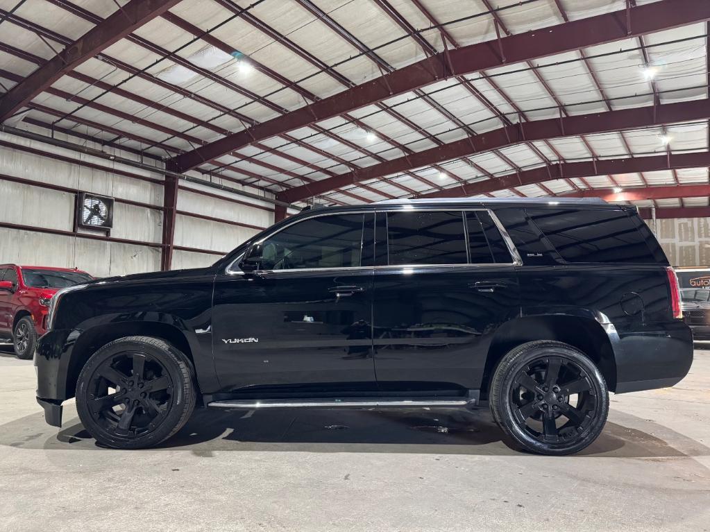 used 2019 GMC Yukon car, priced at $23,999