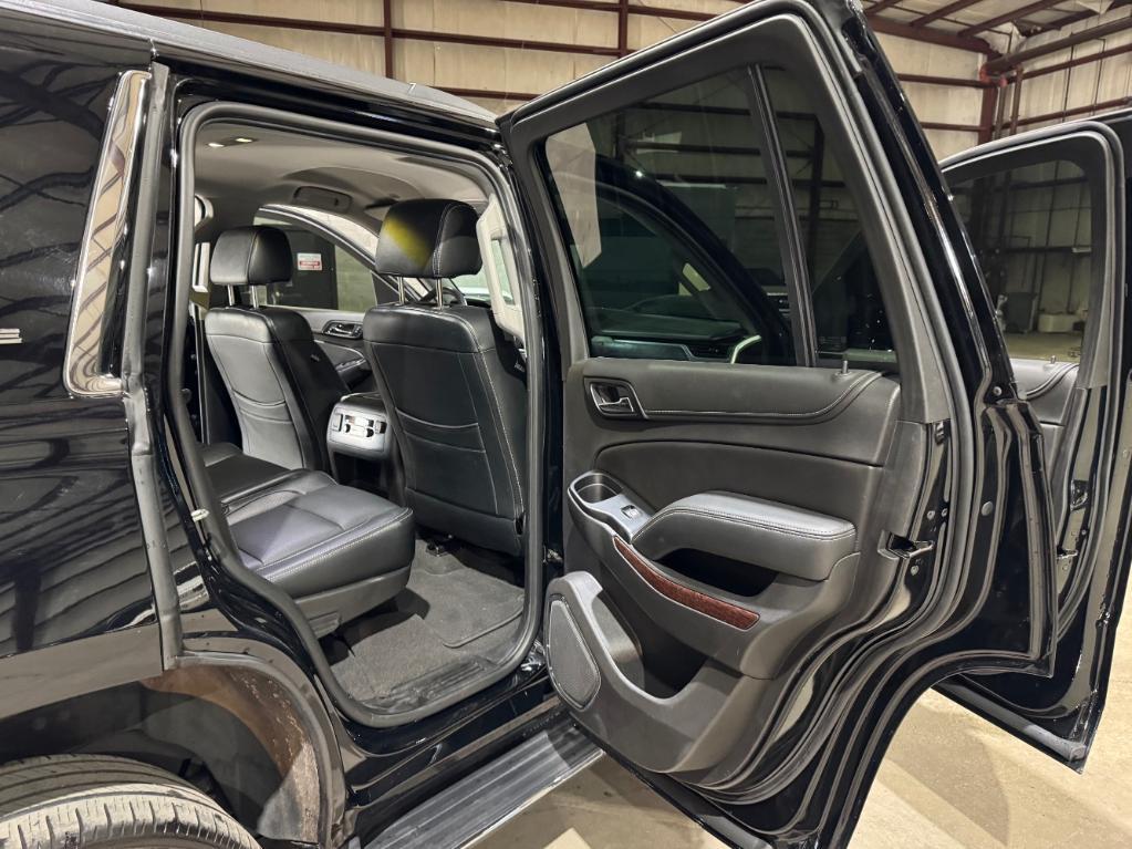 used 2019 GMC Yukon car, priced at $23,999