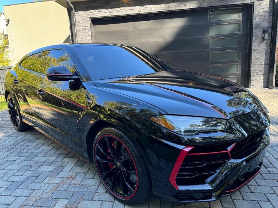 used 2021 Lamborghini Urus car, priced at $209,999