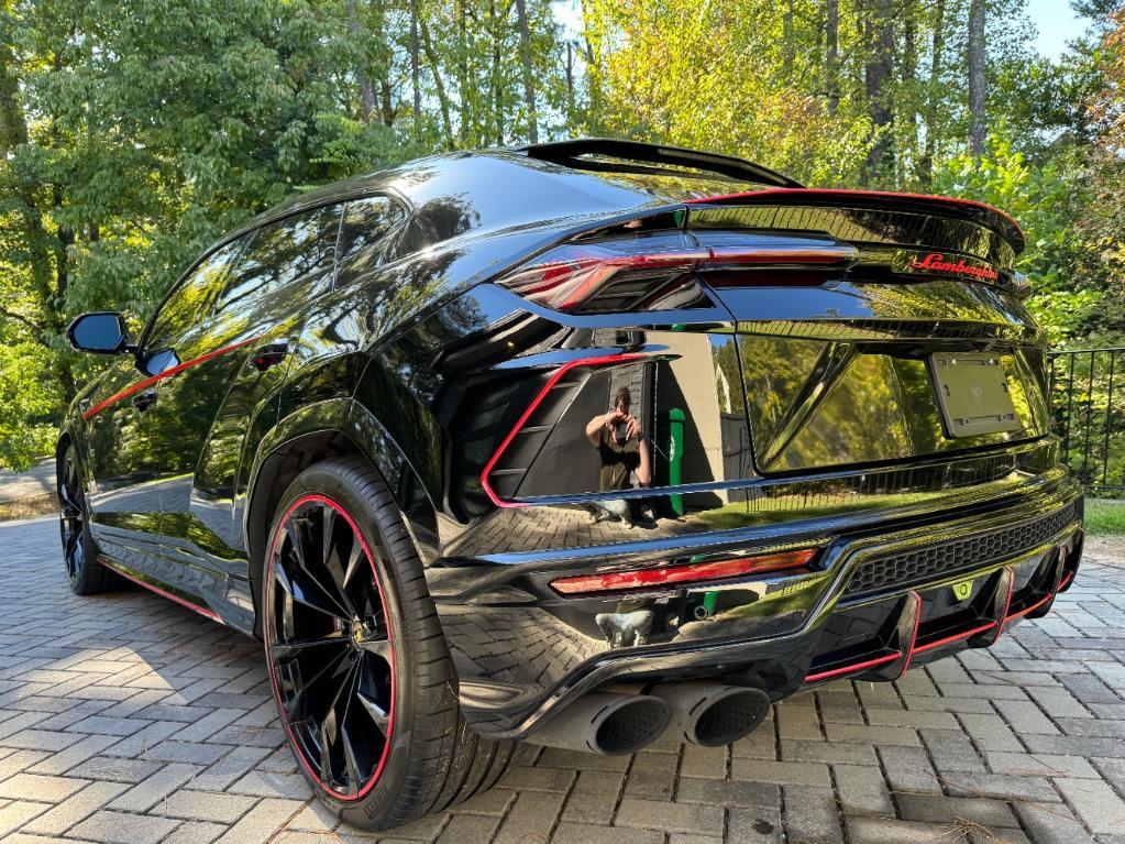 used 2021 Lamborghini Urus car, priced at $209,999