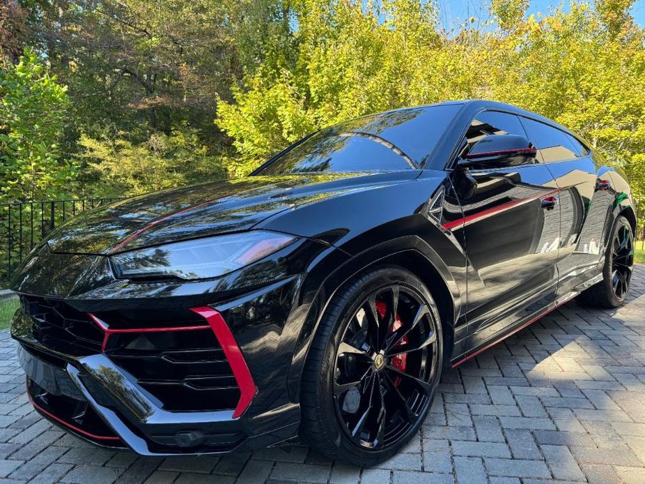 used 2021 Lamborghini Urus car, priced at $209,999