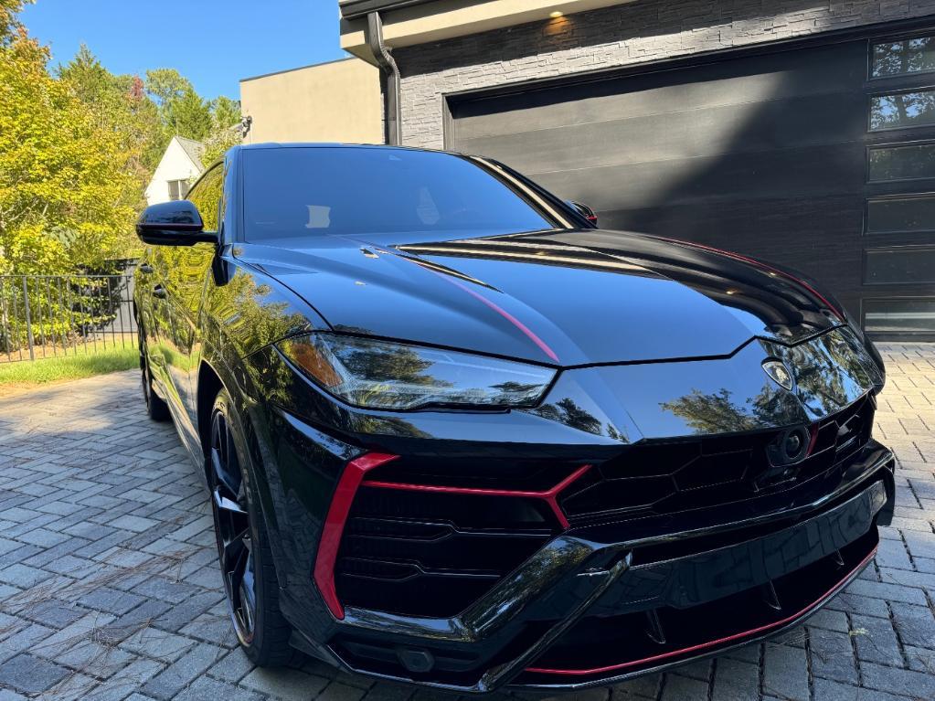 used 2021 Lamborghini Urus car, priced at $209,999