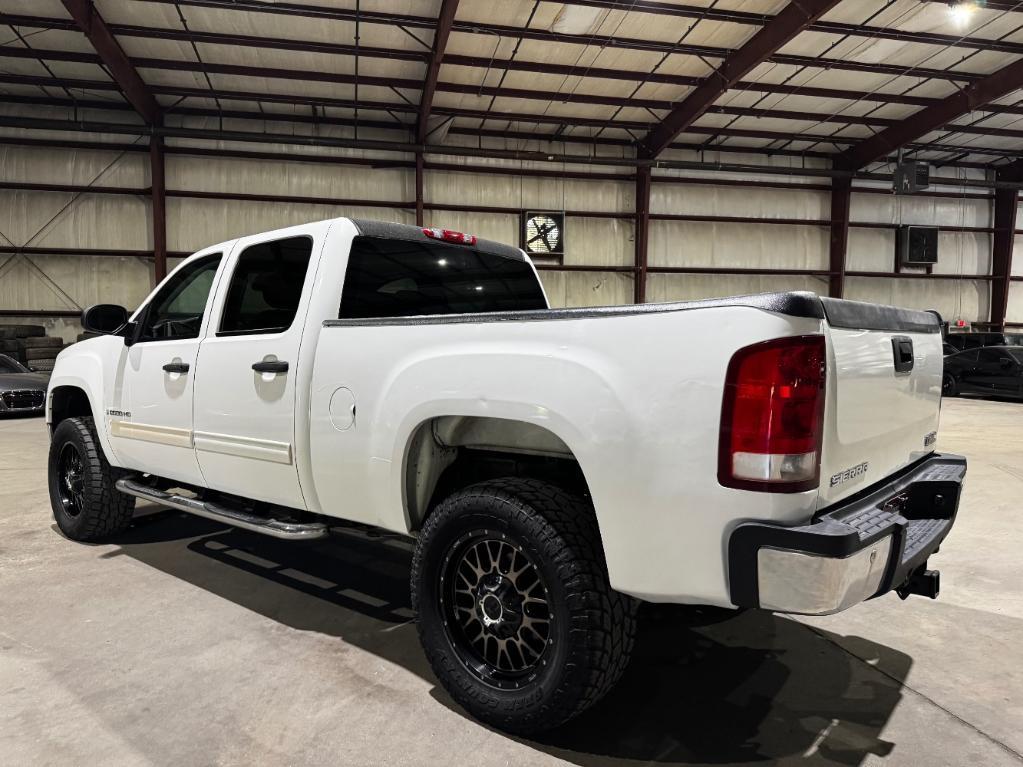 used 2009 GMC Sierra 2500 car, priced at $15,999