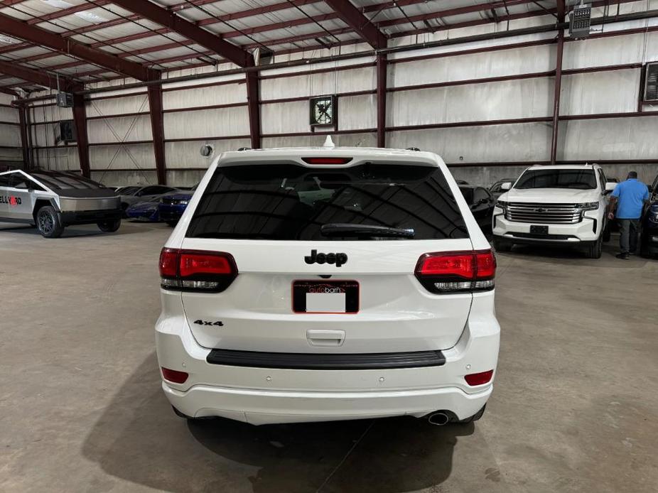 used 2019 Jeep Grand Cherokee car, priced at $16,499