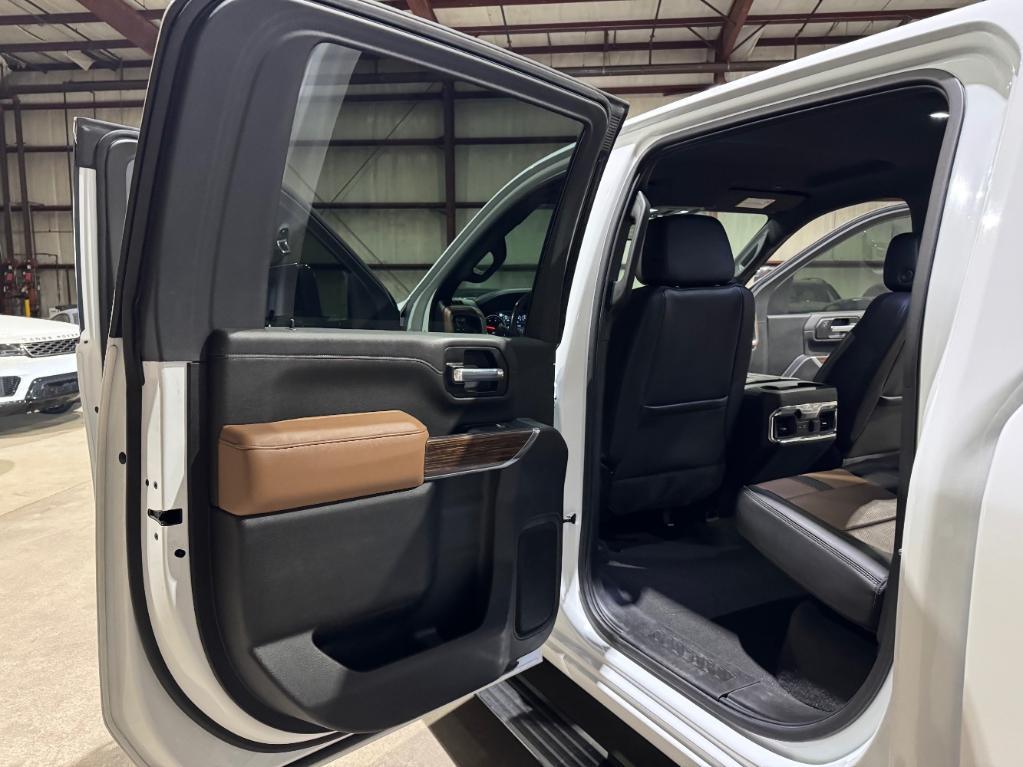 used 2022 Chevrolet Silverado 2500 car, priced at $53,999