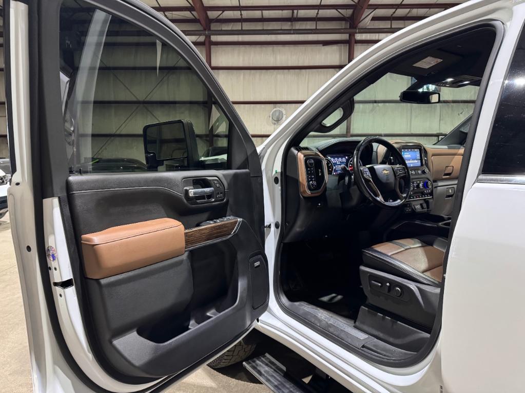 used 2022 Chevrolet Silverado 2500 car, priced at $53,999