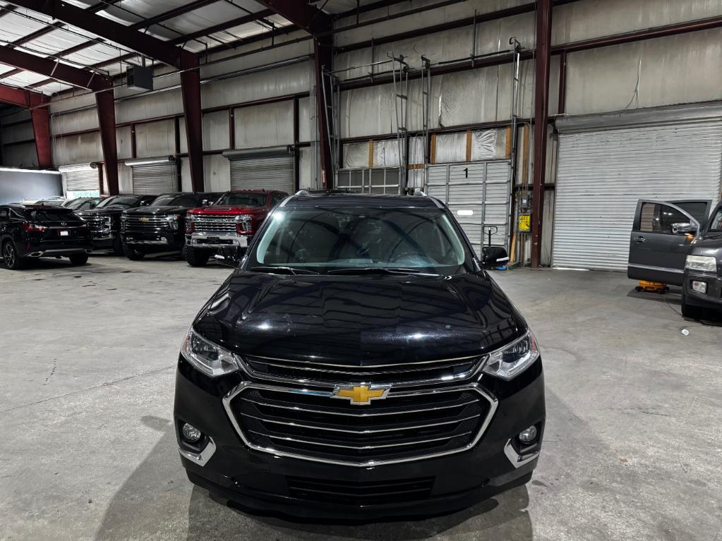 used 2018 Chevrolet Traverse car, priced at $17,499