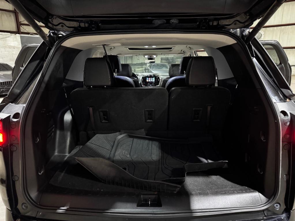 used 2018 Chevrolet Traverse car, priced at $17,499