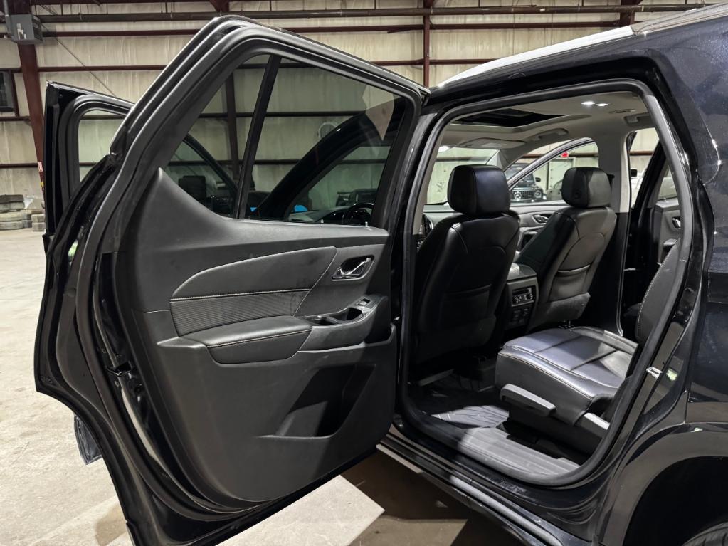used 2018 Chevrolet Traverse car, priced at $17,499