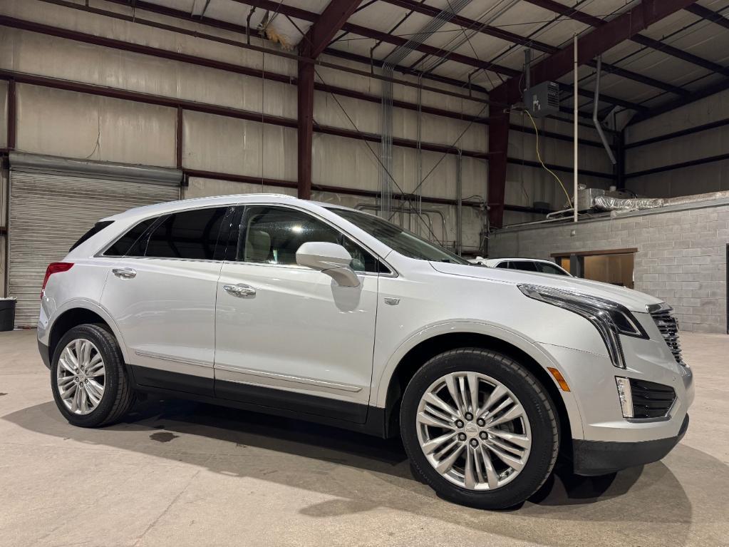 used 2019 Cadillac XT5 car, priced at $19,999