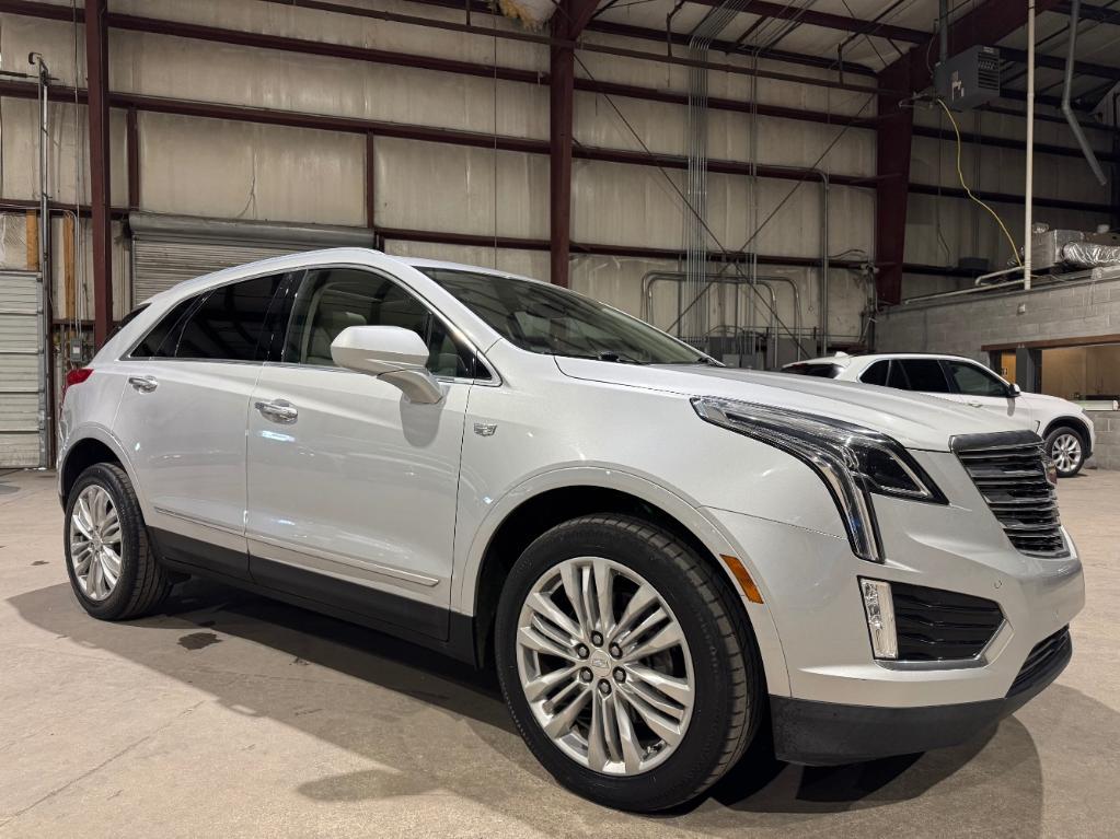 used 2019 Cadillac XT5 car, priced at $19,999