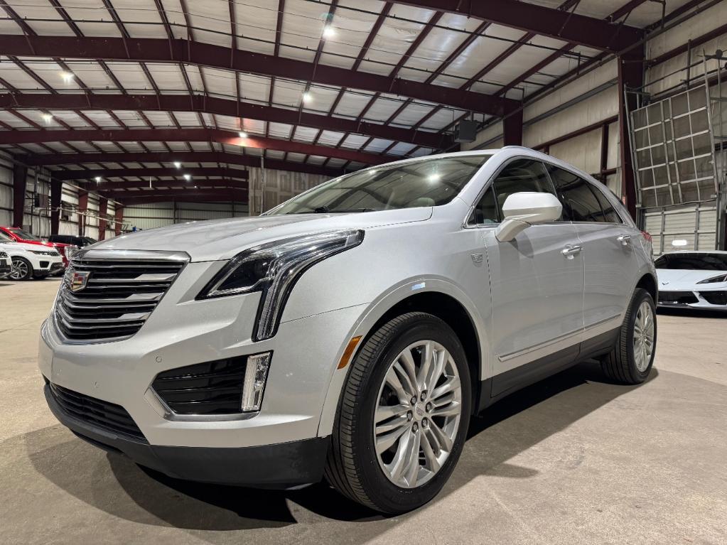 used 2019 Cadillac XT5 car, priced at $19,999