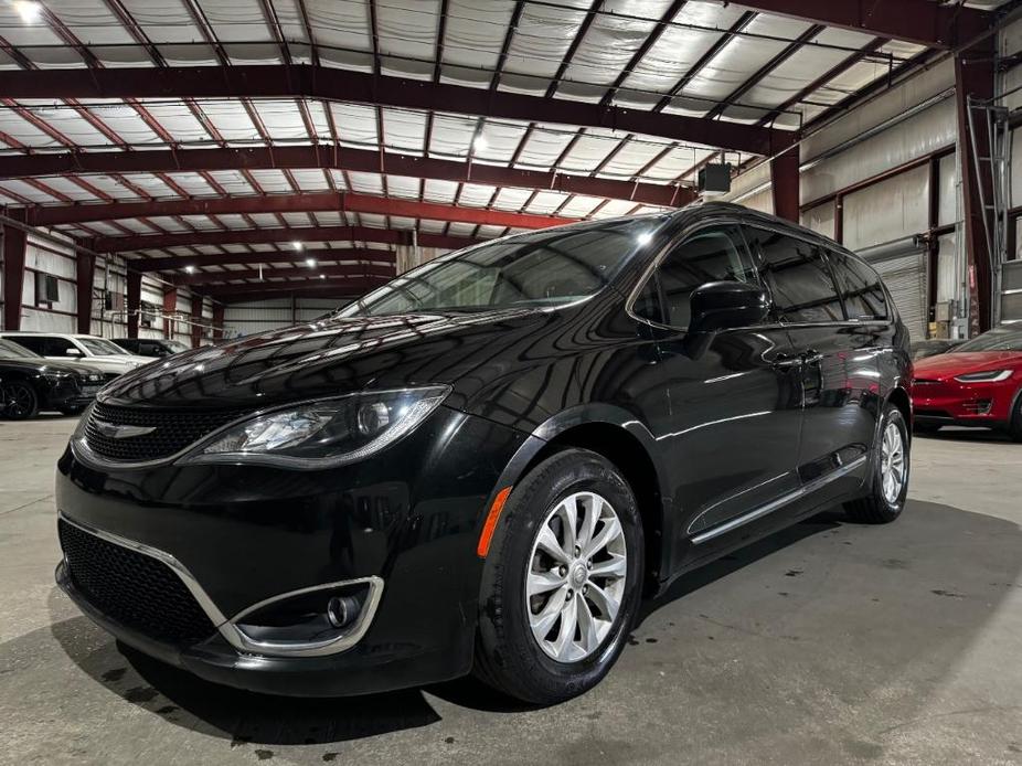 used 2017 Chrysler Pacifica car, priced at $13,499