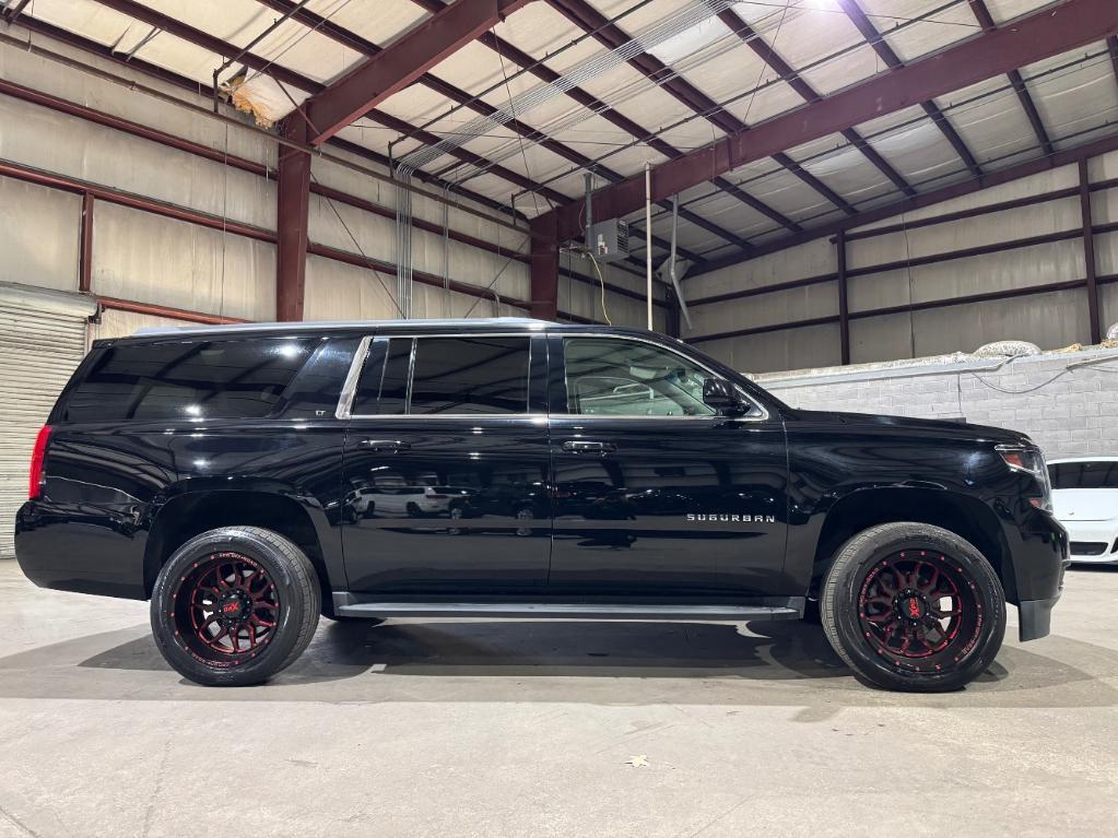 used 2018 Chevrolet Suburban car, priced at $24,999