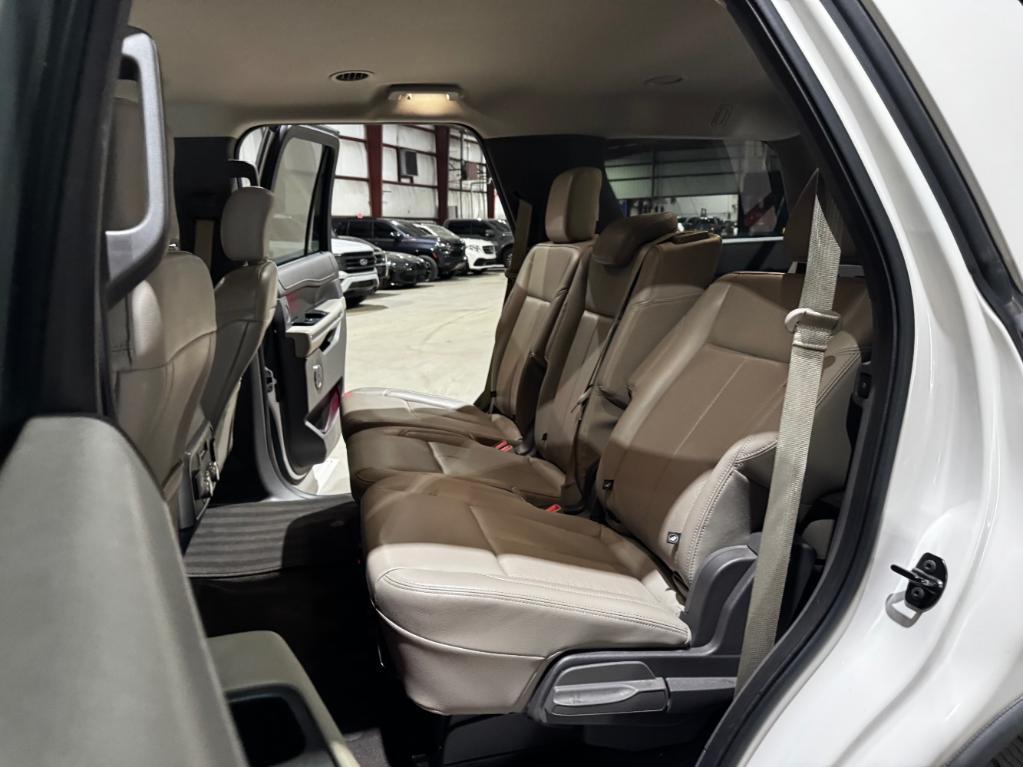 used 2019 Ford Expedition car, priced at $22,999