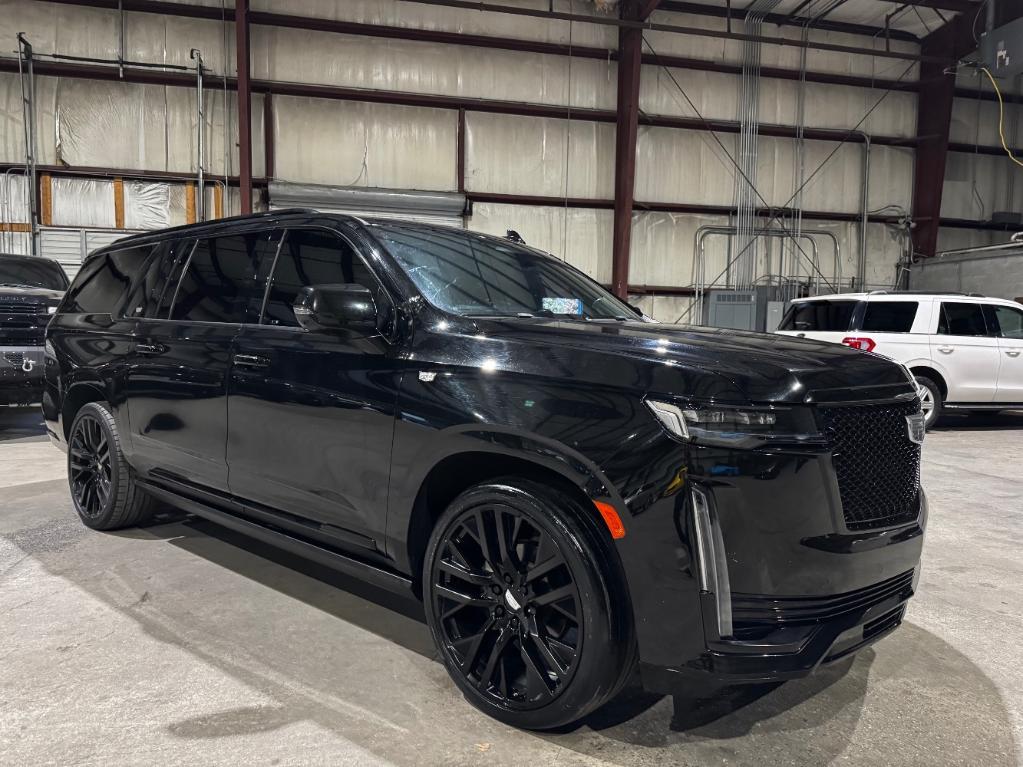 used 2021 Cadillac Escalade ESV car, priced at $54,999