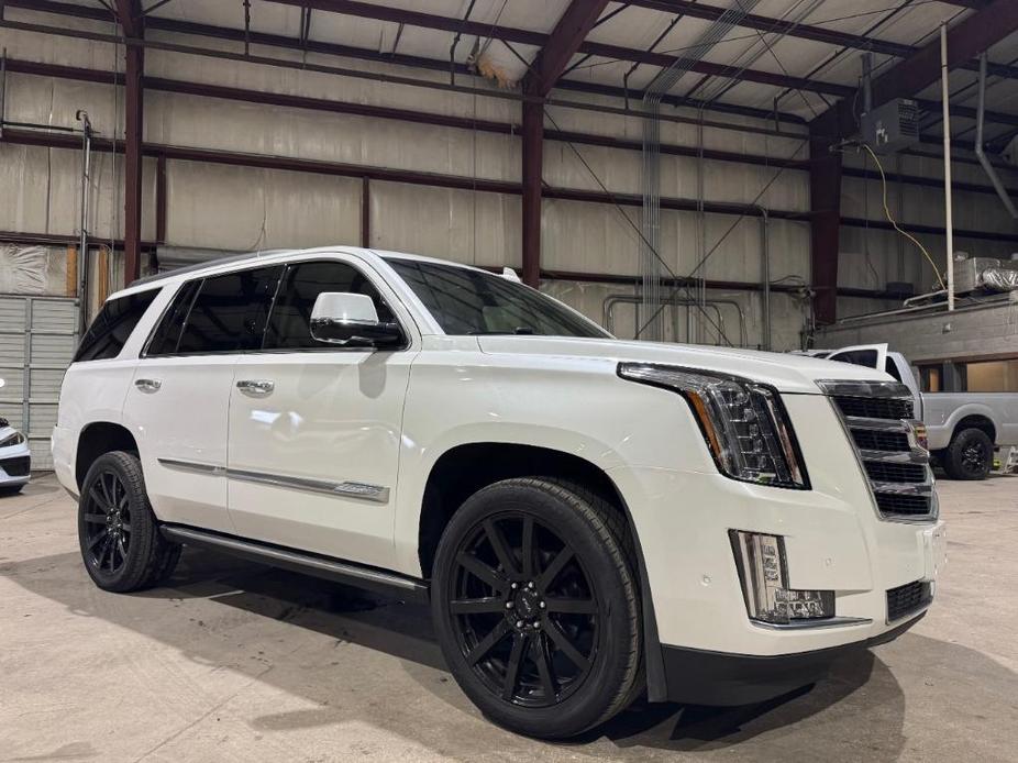 used 2017 Cadillac Escalade car, priced at $34,999