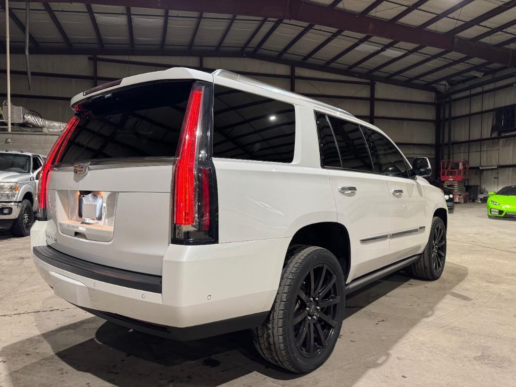 used 2017 Cadillac Escalade car, priced at $32,999