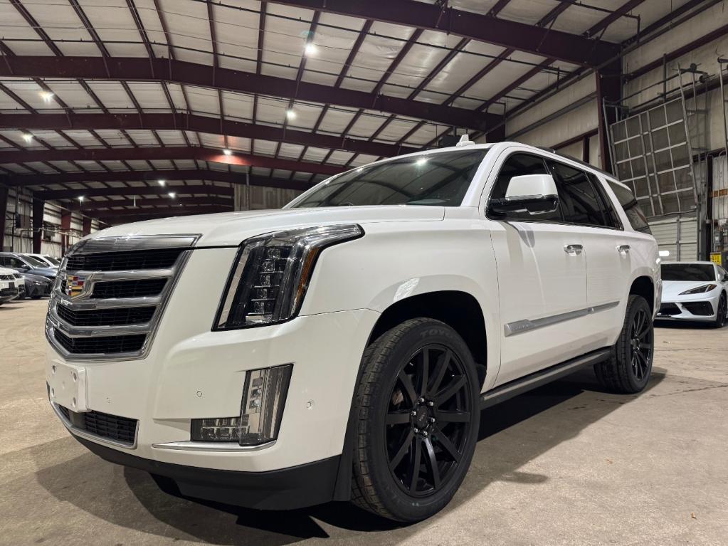 used 2017 Cadillac Escalade car, priced at $32,999