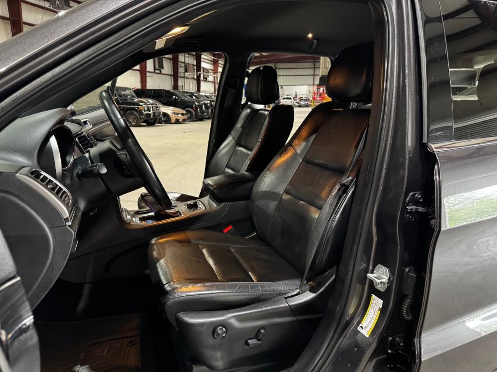 used 2019 Jeep Grand Cherokee car, priced at $16,299