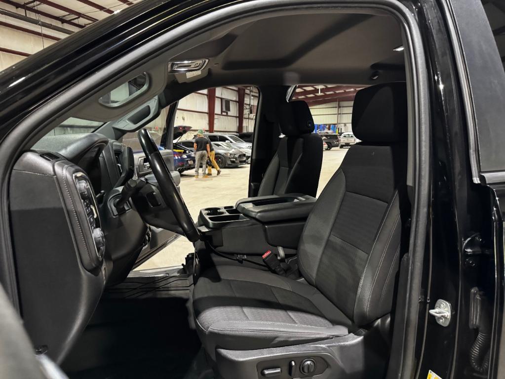 used 2021 Chevrolet Silverado 1500 car, priced at $25,999