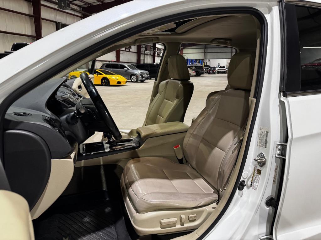 used 2016 Acura RDX car, priced at $16,499