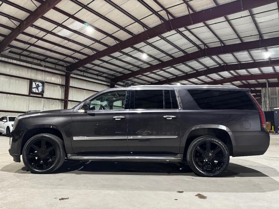 used 2015 Cadillac Escalade ESV car, priced at $24,999