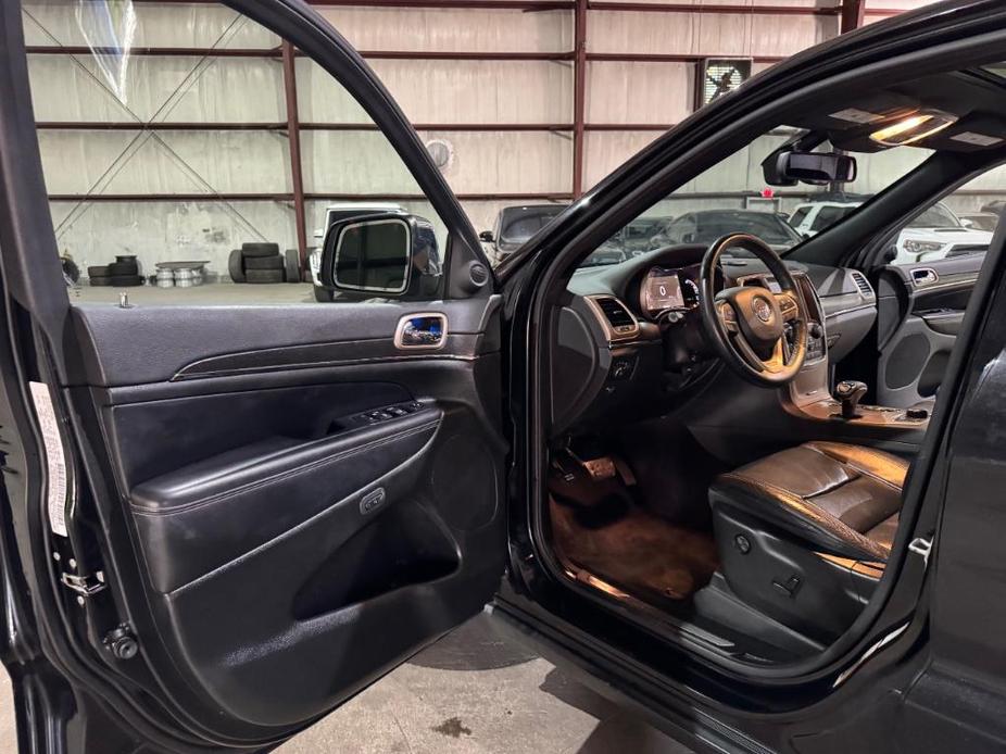 used 2015 Jeep Grand Cherokee car, priced at $13,999