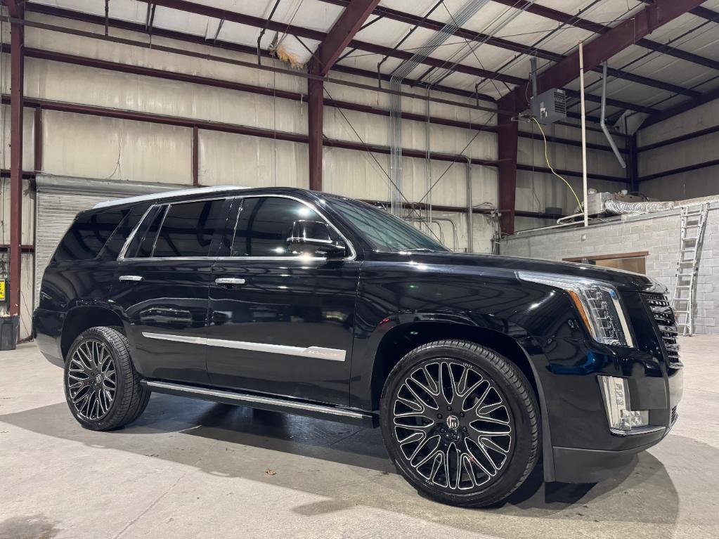 used 2016 Cadillac Escalade car, priced at $23,999