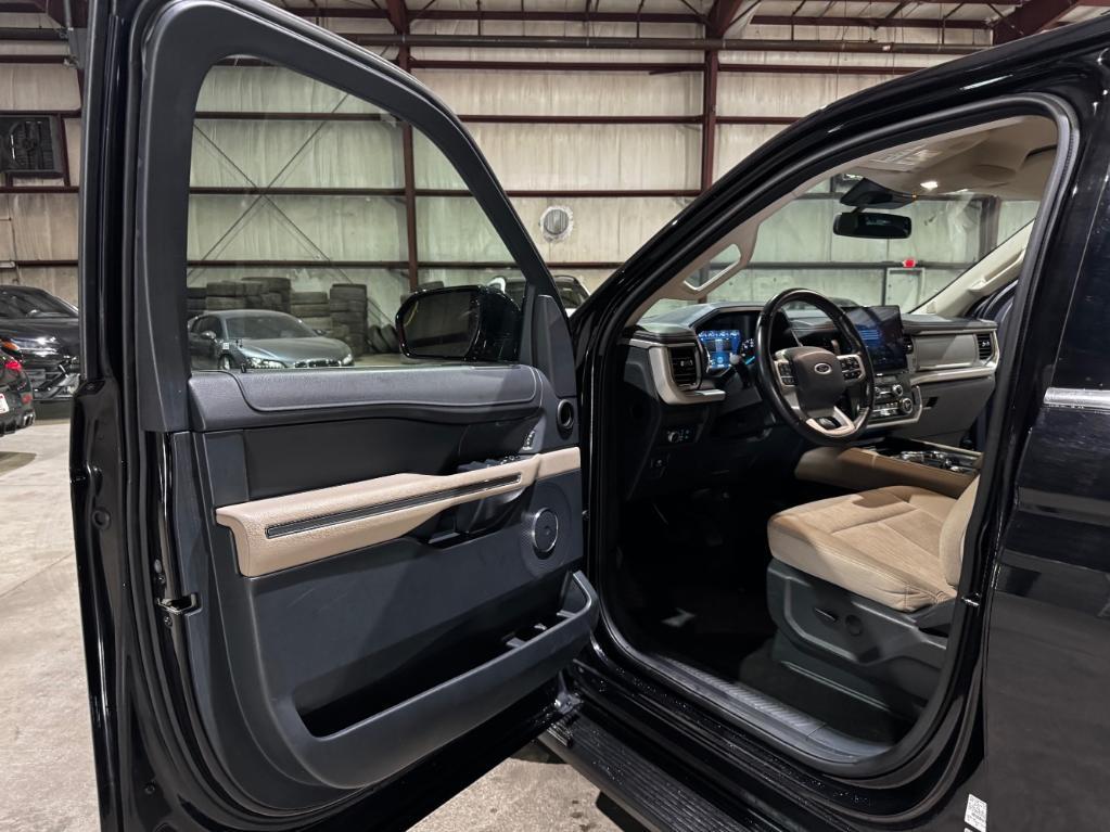 used 2022 Ford Expedition Max car, priced at $35,999