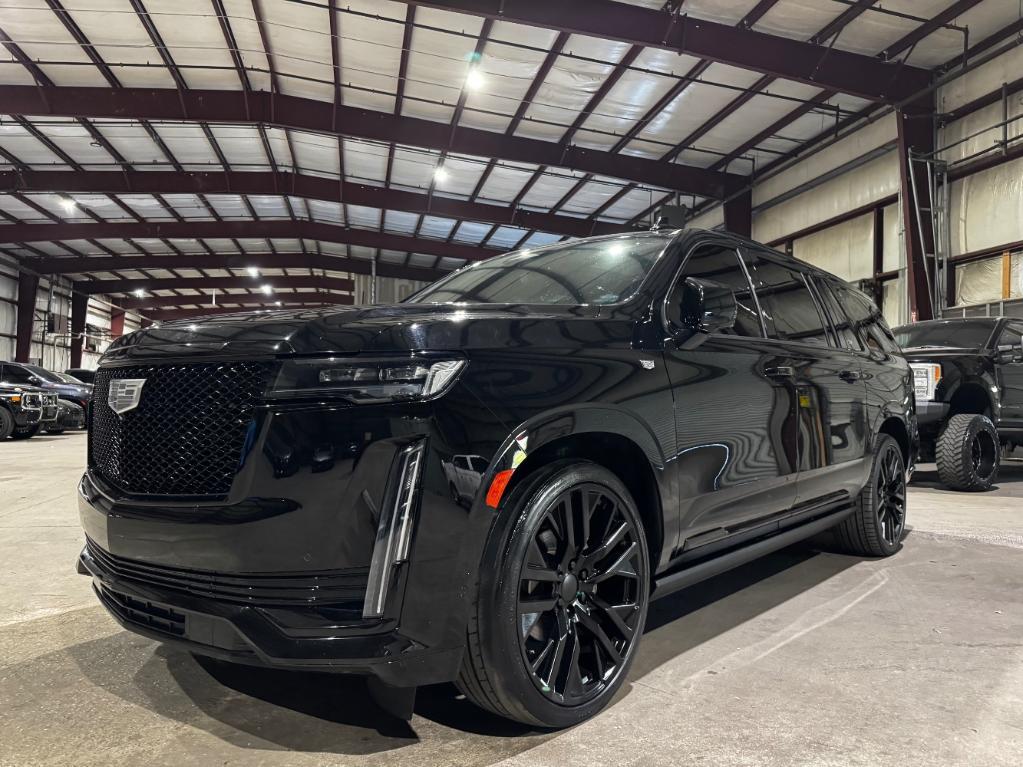 used 2021 Cadillac Escalade ESV car, priced at $58,999