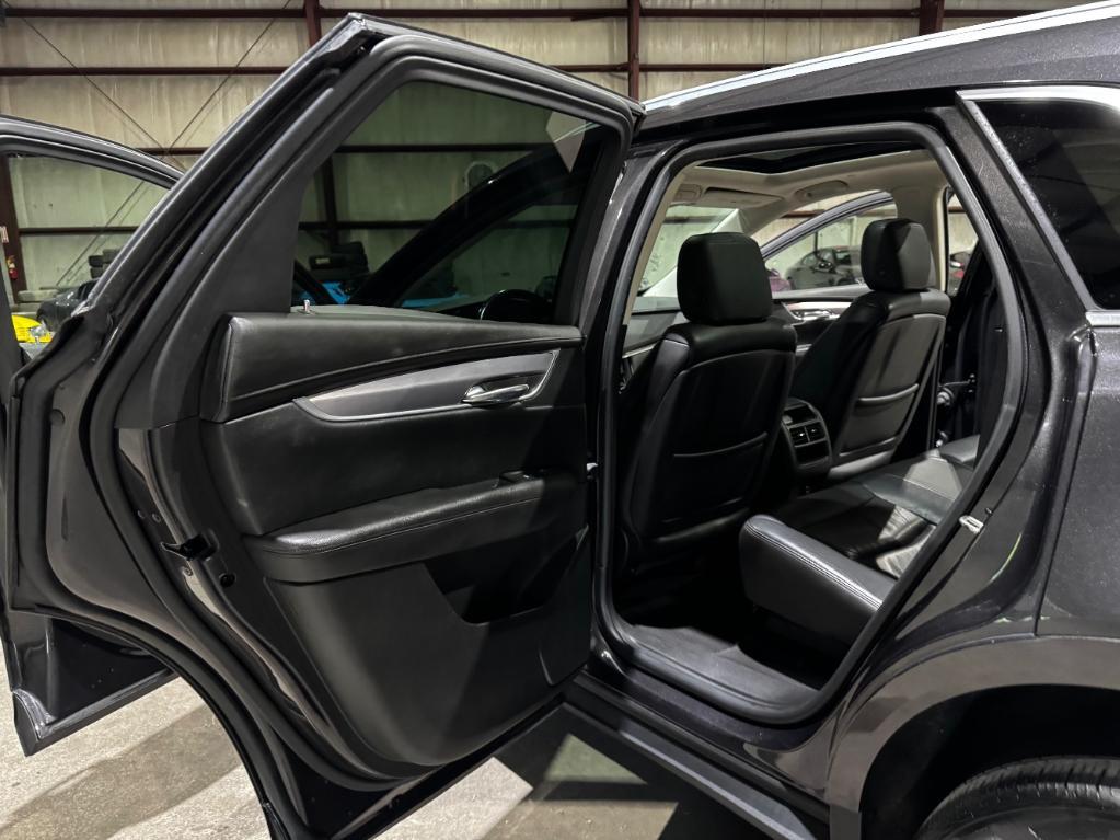 used 2017 Cadillac XT5 car, priced at $17,999