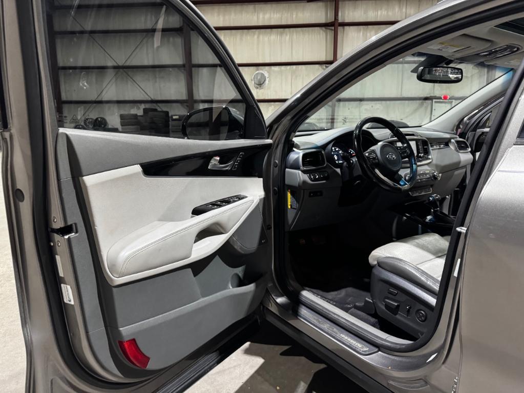 used 2016 Kia Sorento car, priced at $10,999