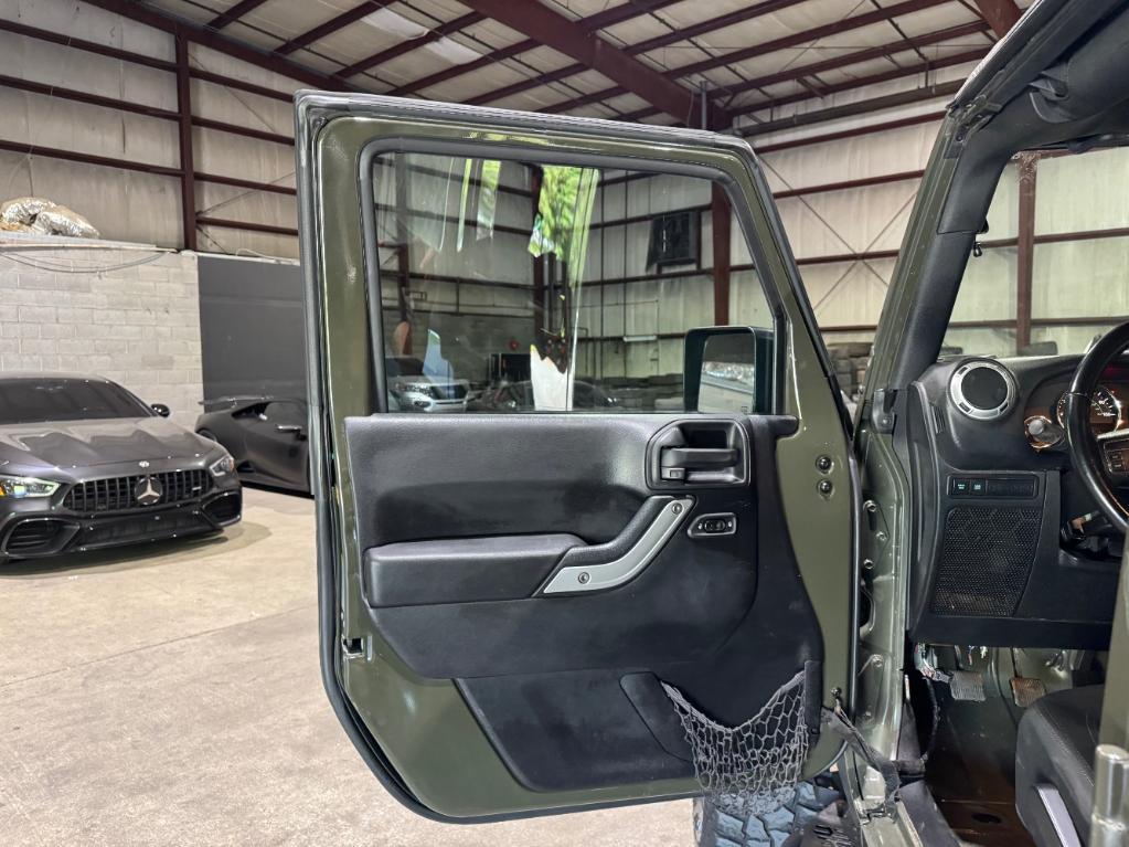 used 2016 Jeep Wrangler Unlimited car, priced at $18,999