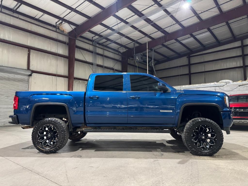 used 2018 GMC Sierra 1500 car, priced at $27,999