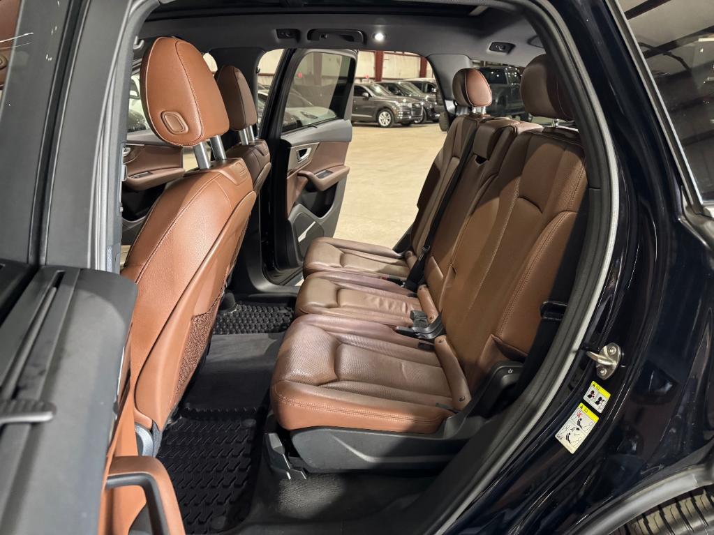 used 2017 Audi Q7 car, priced at $13,899