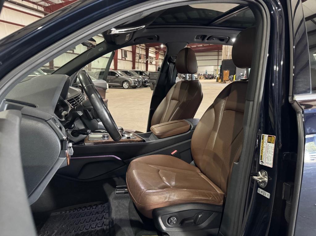 used 2017 Audi Q7 car, priced at $13,899