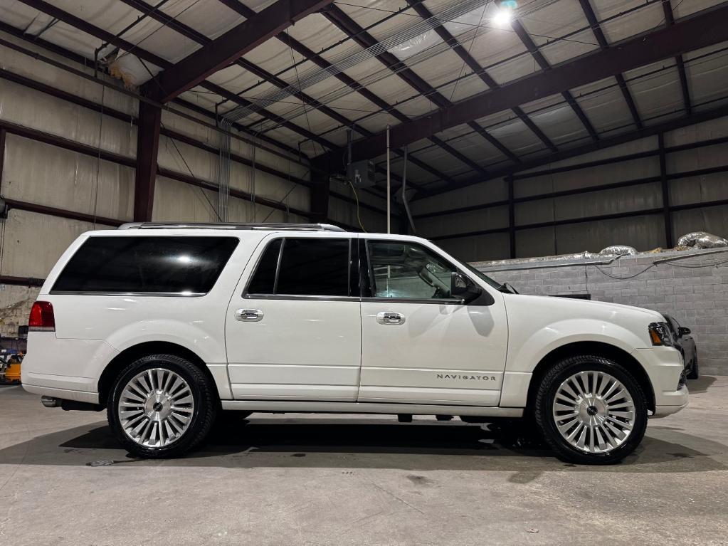 used 2016 Lincoln Navigator L car, priced at $15,999