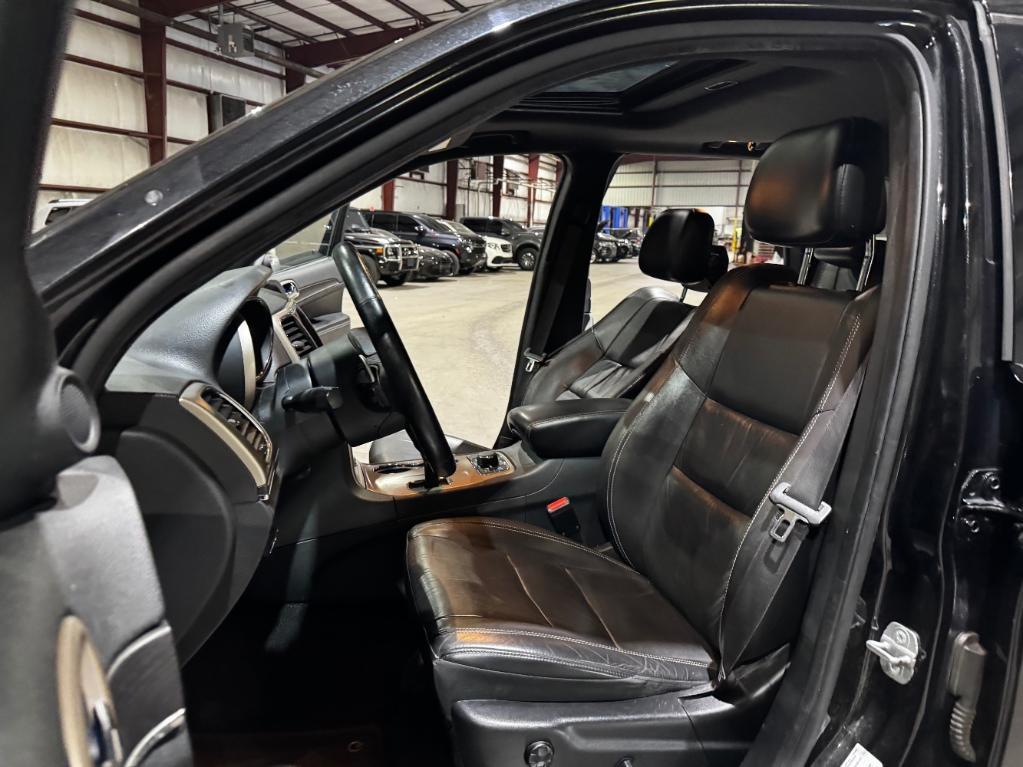 used 2014 Jeep Grand Cherokee car, priced at $12,999