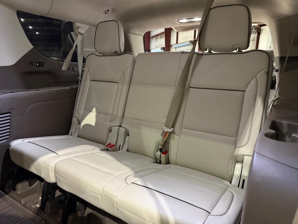 used 2021 GMC Yukon XL car, priced at $49,699