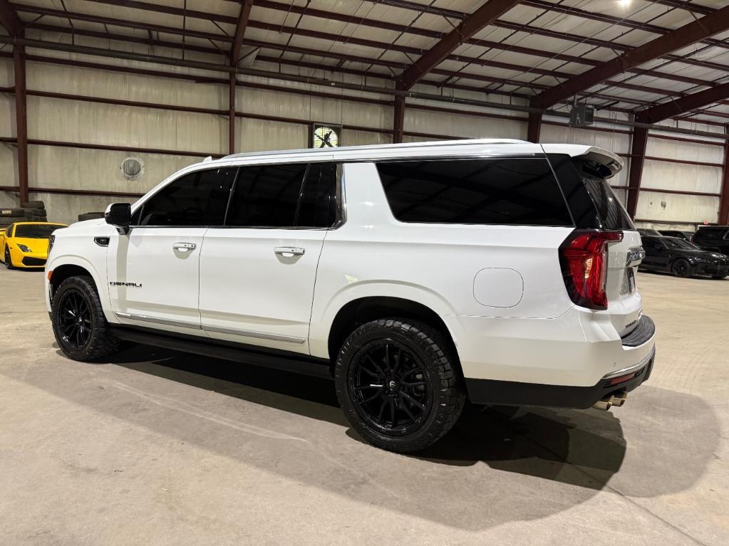 used 2021 GMC Yukon XL car, priced at $49,699