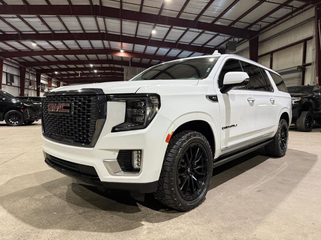 used 2021 GMC Yukon XL car, priced at $49,699
