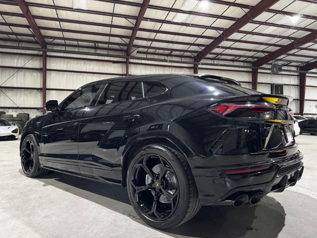 used 2020 Lamborghini Urus car, priced at $169,999