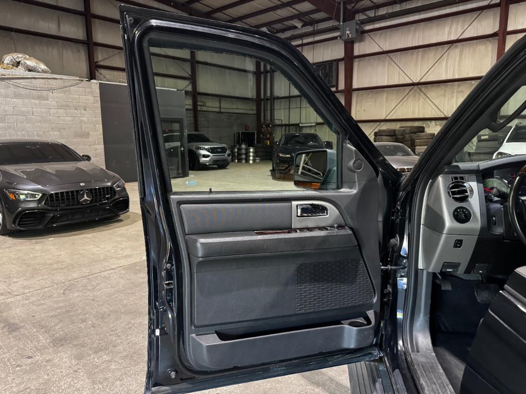 used 2010 Ford Expedition car, priced at $5,999