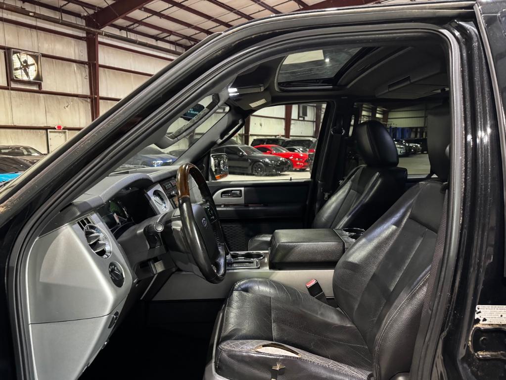 used 2010 Ford Expedition car, priced at $5,999