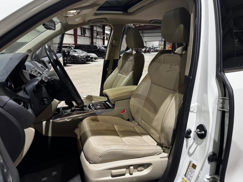 used 2015 Acura MDX car, priced at $13,999