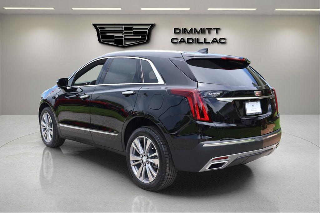 new 2025 Cadillac XT5 car, priced at $52,866