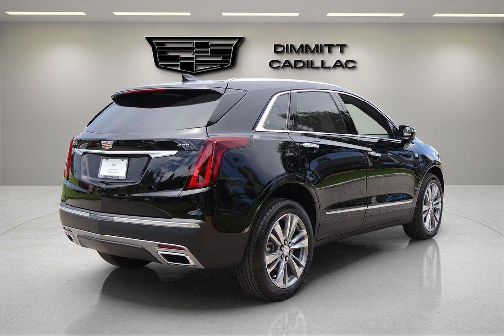 new 2025 Cadillac XT5 car, priced at $52,866