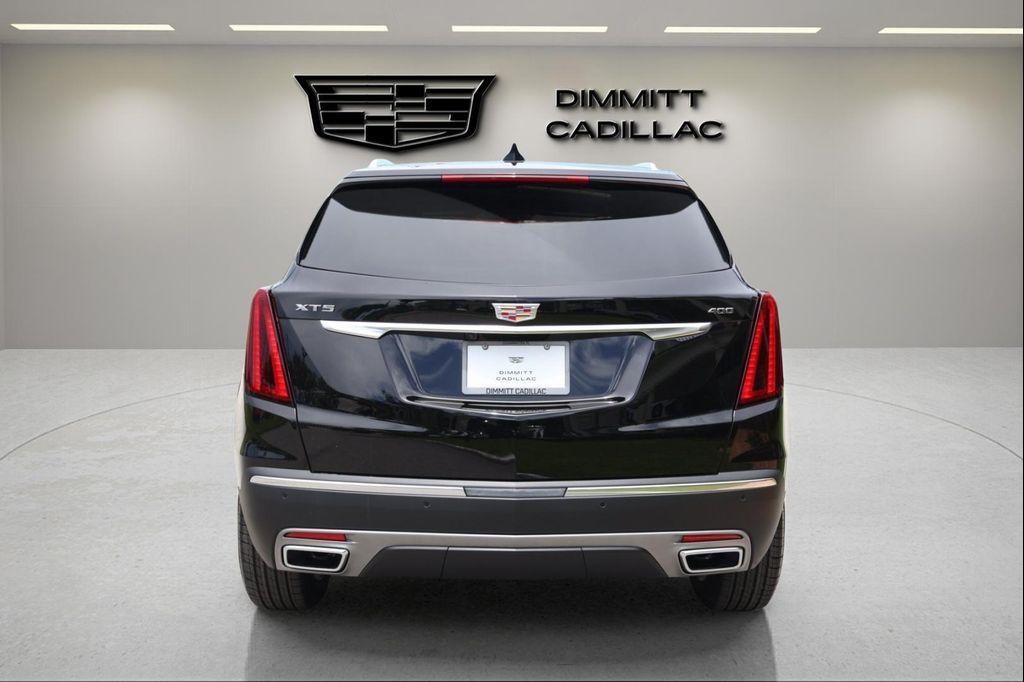 new 2025 Cadillac XT5 car, priced at $52,866