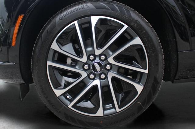new 2025 Cadillac OPTIQ car, priced at $54,990